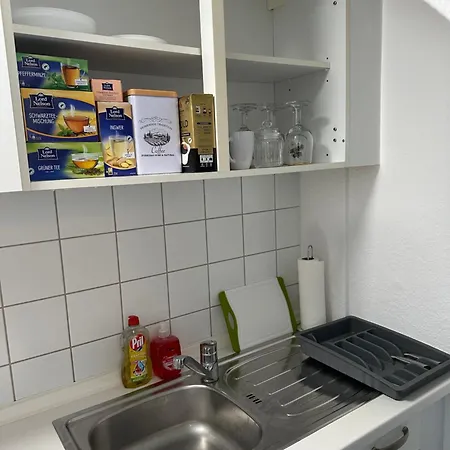 Linda Ninh 6 Altstadt Apartment *