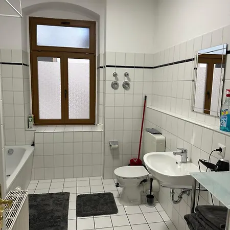 Linda Ninh 6 Altstadt *